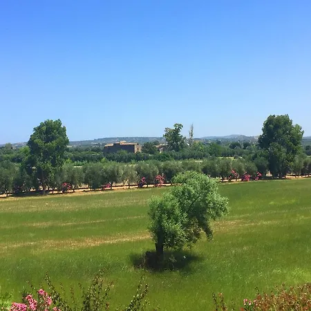 Village 4* Amica