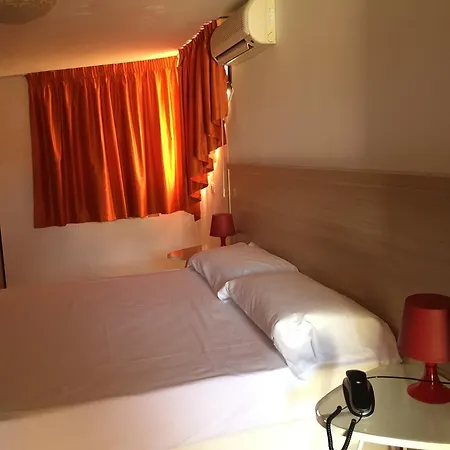 Village 4*