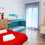 Village 4* 로사노