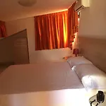 Village 4* 로사노