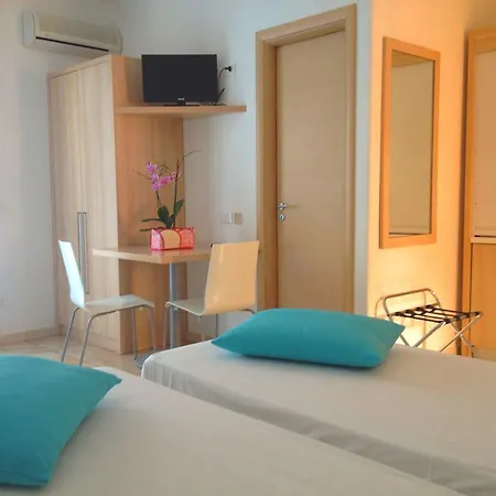 Hotel Village