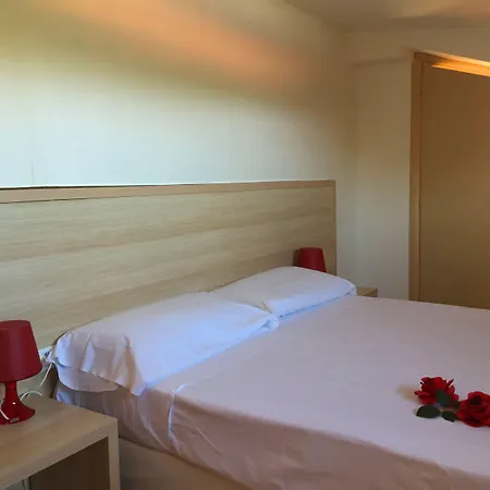 Village 4* 로사노