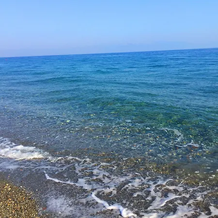 Village מלון 4*