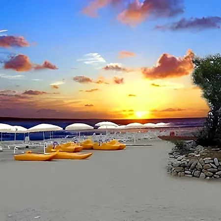 Hotel Village 4*