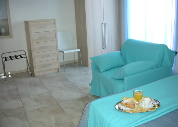 Village 4* 罗萨诺