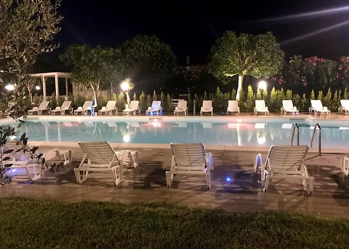 酒店 Village 罗萨诺